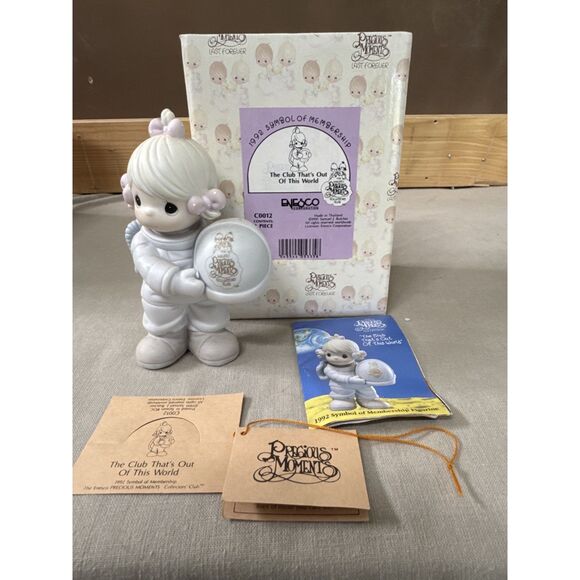 4 Precious Moments Figurines. See Description For More Info - Picture 8 of 14